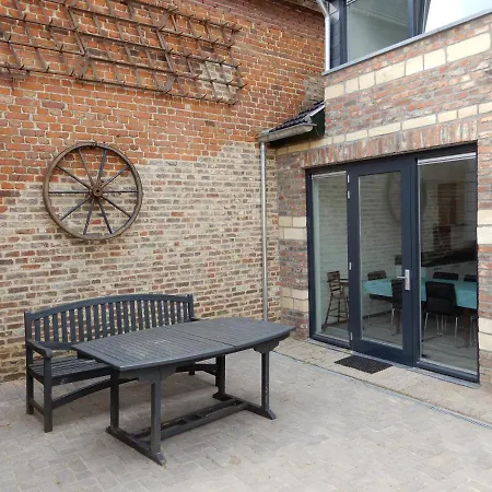 De Hooiberg Semesterbostad Walem