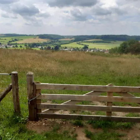 Semesterbostad De Hooiberg *